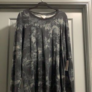 Unisex long sleeve top